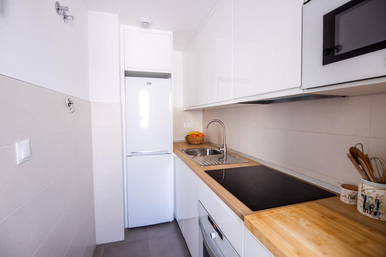 Nautilus Beach Apartment - Apartamento Azul 로타 외부 사진